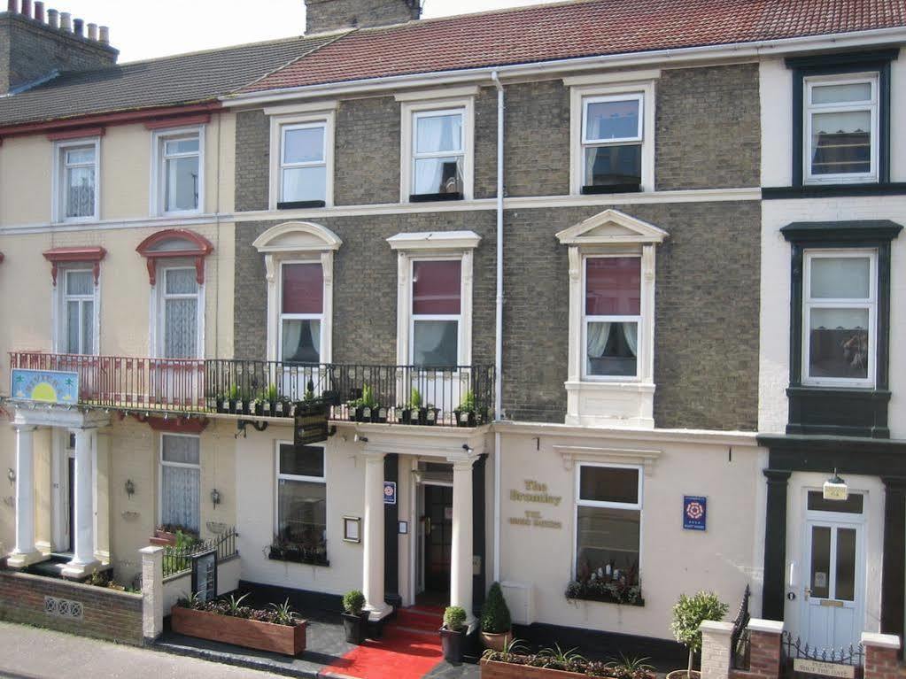 Remaotel The Bromley Apartments Great Yarmouth Exterior foto